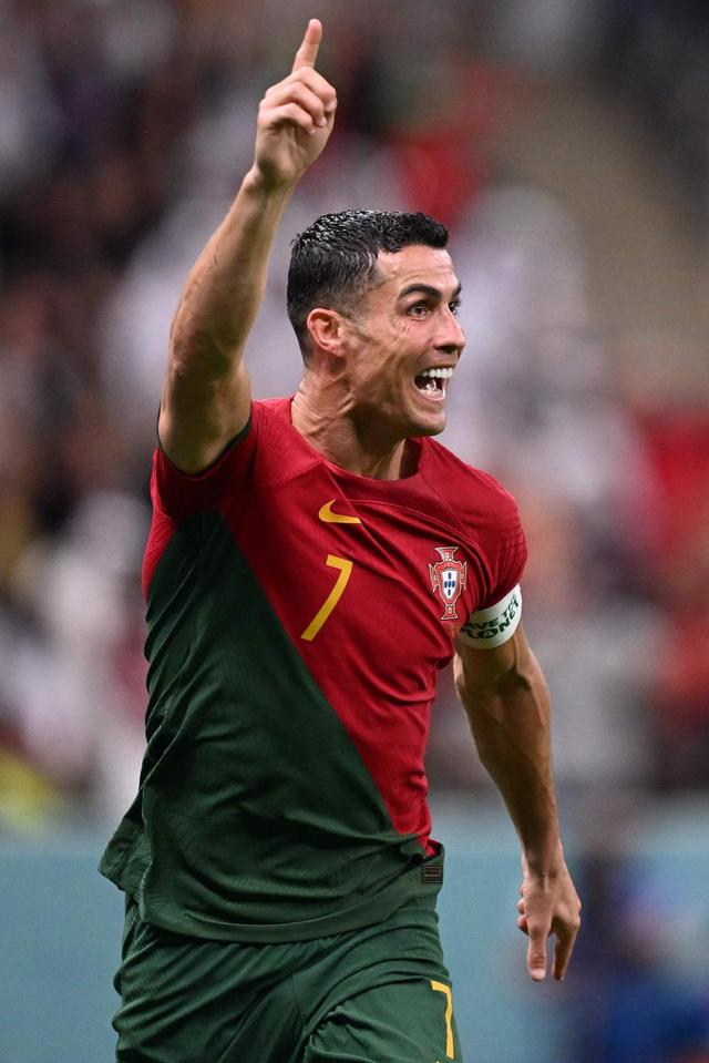 《不死者之王（OVERLORD）》官方公布了动画第四季的OP和ED片段