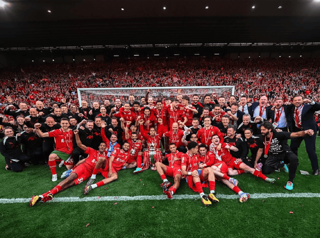 樊振东横扫奥恰洛夫夺冠