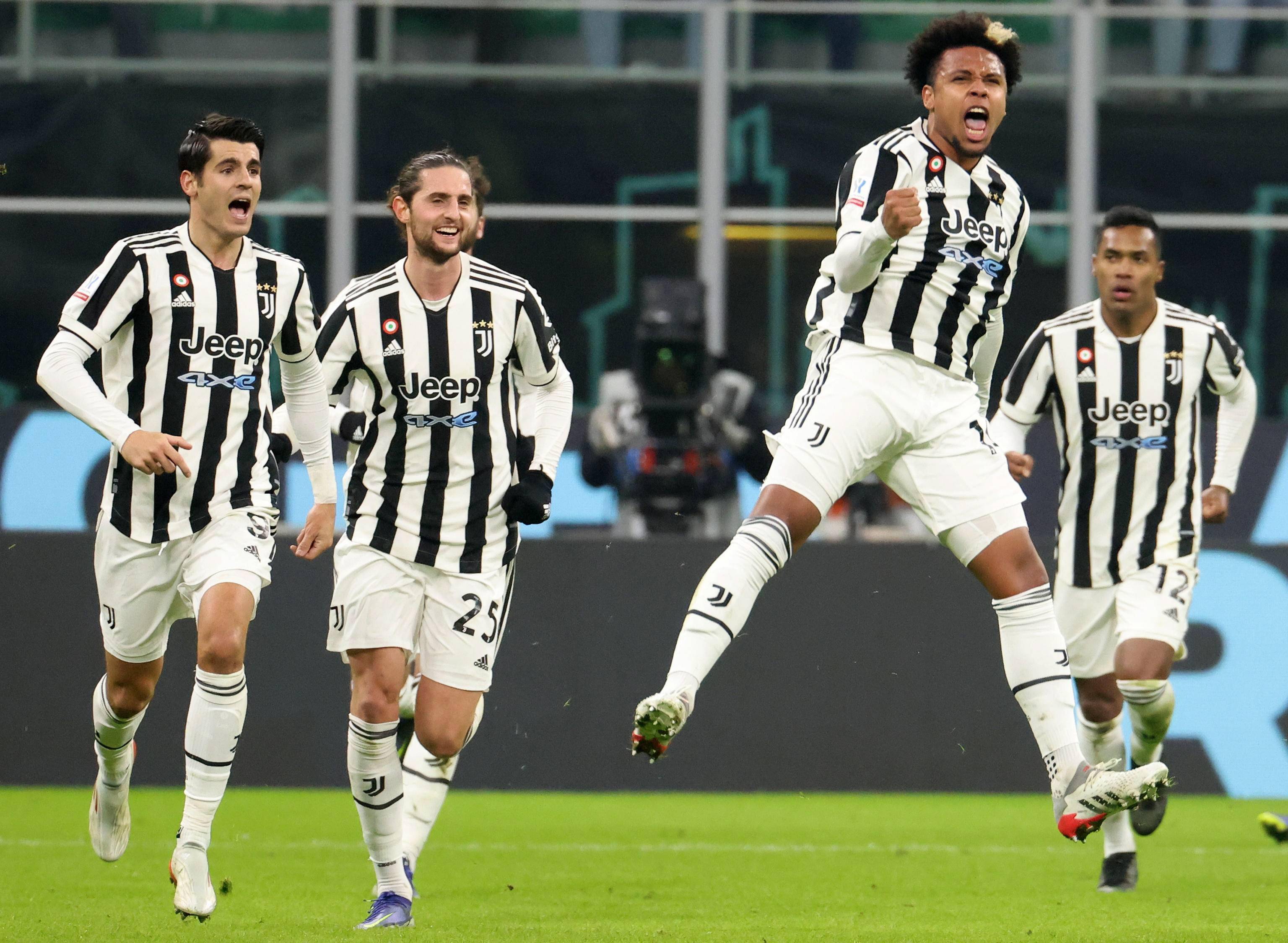 [中超]第21轮：上海海港4-1河南队 集锦